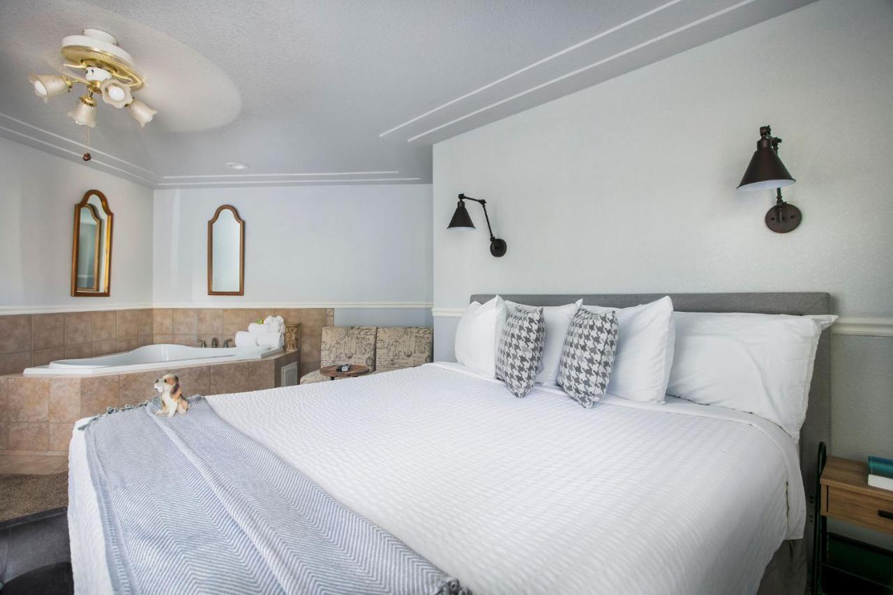 Bed & Breakfast Hounds Tooth Oakhurst