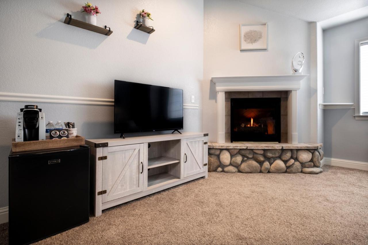 Bed & Breakfast Hounds Tooth 4*
